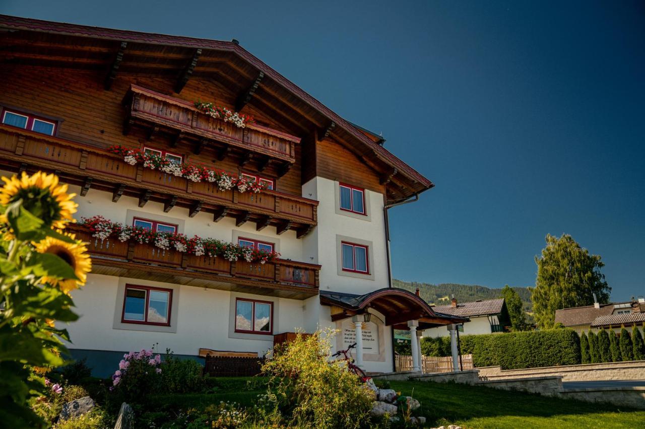Dachsteinblick Aparthotel Schladming Exterior photo