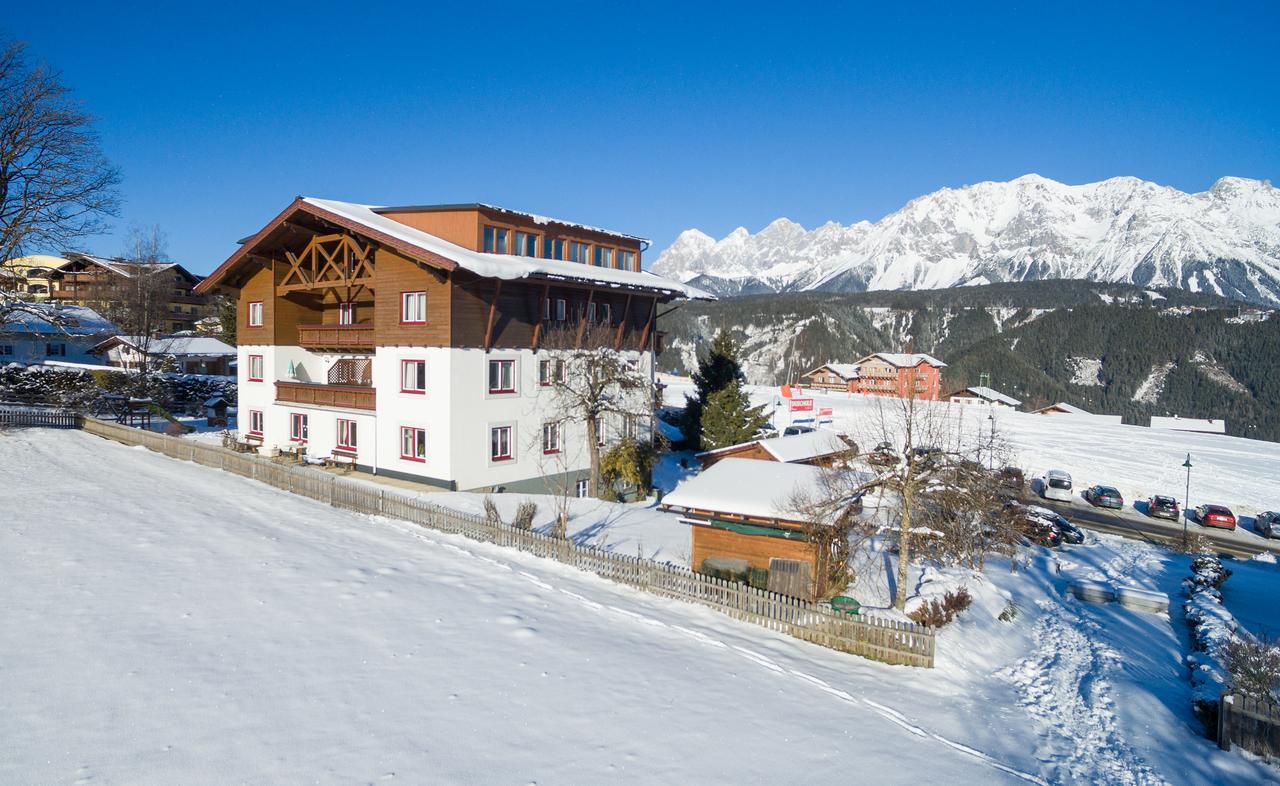 Dachsteinblick Aparthotel Schladming Exterior photo